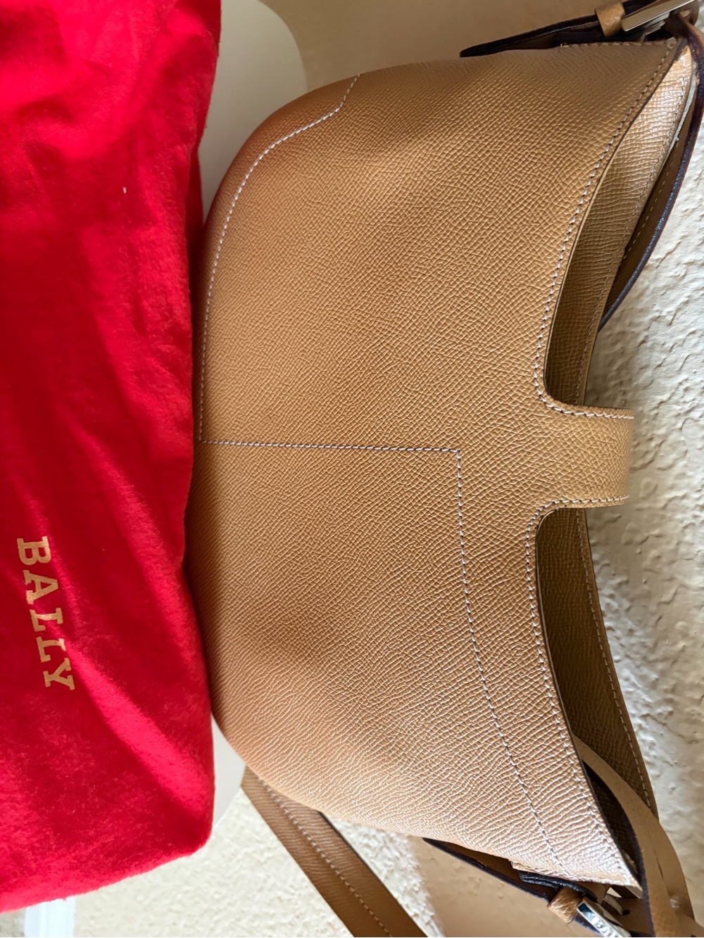 Bally Saddle Messenger Bag in Tan Leather